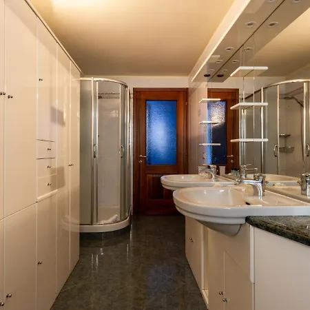 Dora - Smart Appartement Mantoue